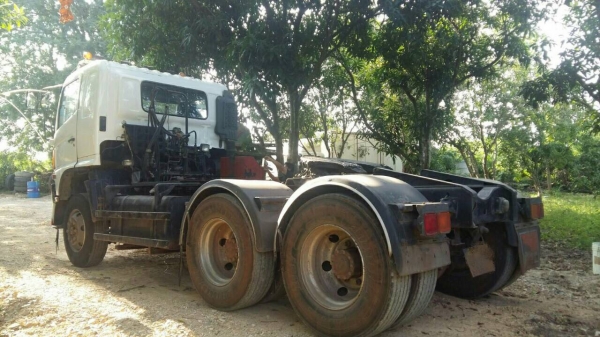 ขายรถหัวลาก 10 ล้อ 2 เพลว สะภาพสวย เครื่องแน้น เกียร์เดิม HINO MEGA ปี.48 ราคา 1150000 สนใจรีบจองด่วน 0813531946 ขายรถหัวลาก 10 ล้อ 2 เพลว สะภาพสวย เครื่องแน้น เกียร์เดิม HINO MEGA ปี.48 ราคา 1150000 สนใจรีบจองด่วน 0813531946