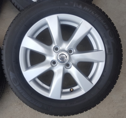ขายล้อNISSAN ALMERA VL ยางปี 2615  4 ล้อ