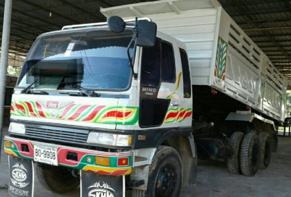 สิบล้อ ฮีโน่ FM3H195hp 2เพา ดั้มกะบะสามมิตใหม่ทั้งลูก สภาพดีสวยๆหัวบางเดิมพายในครบพร้อมใช้งาน ทะเบียนพร้อมโอน สิบล้อ ฮีโน่ FM3H195hp 2เพา ดั้มกะบะสามมิตใหม่ทั้งลูก สภาพดีสวยๆหัวบางเดิมพายในครบพร้อมใช้งาน ทะเบียนพร้อมโอน
