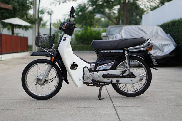 วุฒิ นนบุรี ขาย HONDA dream 100 ตูดเป็ด รถสภาพสวยๆทะเบียนพร้อมโอน