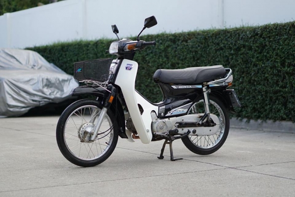 วุฒิ นนบุรี ขาย HONDA dream 100 ตูดเป็ด รถสภาพสวยๆทะเบียนพร้อมโอน