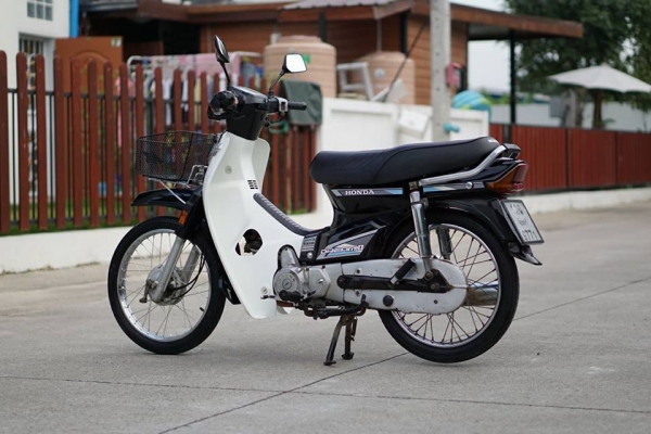 วุฒิ นนบุรี ขาย HONDA dream 100 ตูดเป็ด รถสภาพสวยๆทะเบียนพร้อมโอน