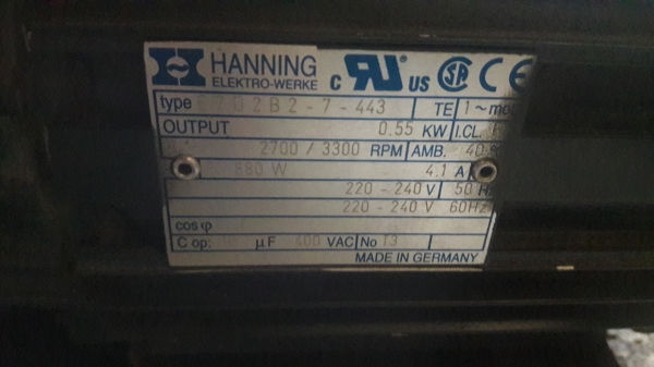 ขาย !! มอเตอร์ปั้มแว๊คคัม ขนาด0.55kw.220v.ใหม่เก็บเก่า ของเยอรมัน