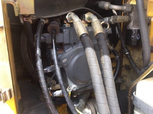 ขายรถแบคโฮ KOMATSU PC138US-8 ปี 2007 รถนอกนำเข้าเองจากญี่ปุ่น สภาพสวยพร้อมใช้งาน มีVDOการทำงานครับ