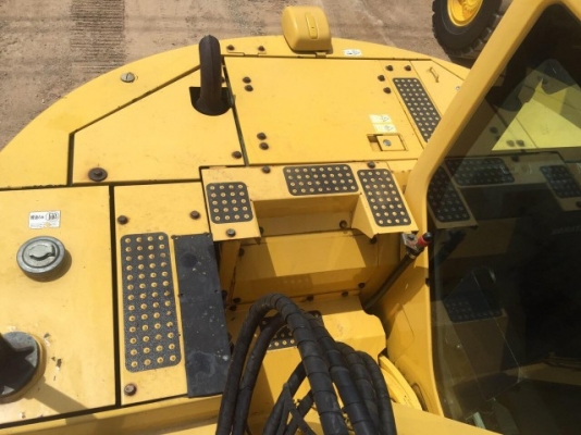 ขายรถแบคโฮ KOMATSU PC138US-8 ปี 2007 รถนอกนำเข้าเองจากญี่ปุ่น สภาพสวยพร้อมใช้งาน มีVDOการทำงานครับ