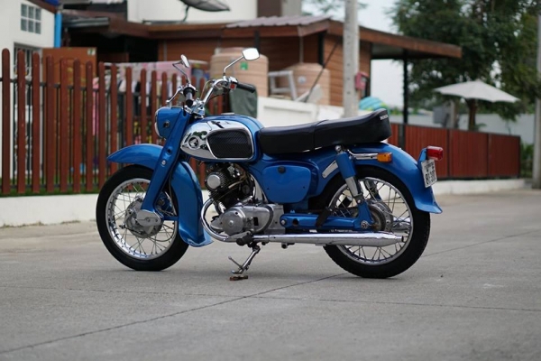 วุฒิ นนบุรี ขาย ฮฮนด้า C92 รภสภาพสวยๆเครื่องดีพร้อมใช้เอาไปขับหล่อได้เลย