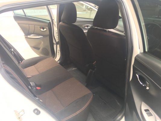 2014 toyota yaris 1.2g สีขาว มือเดียวตัวท๊อปสุด