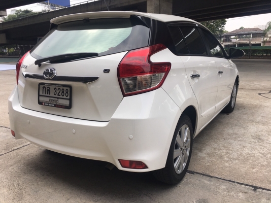 2014 toyota yaris 1.2g สีขาว มือเดียวตัวท๊อปสุด