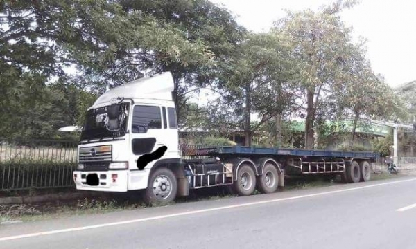 ขาย 890,000 หัวลาก HINO PROFAI พร้อมหางพื้นเรียบ 2 เพลา รถสวยพร้อมใช้เอกสารพร้อมโอน 090-772-3710 090 ขาย 890,000 หัวลาก HINO PROFAI พร้อมหางพื้นเรียบ 2 เพลา รถสวยพร้อมใช้เอกสารพร้อมโอน 090-772-3710 090