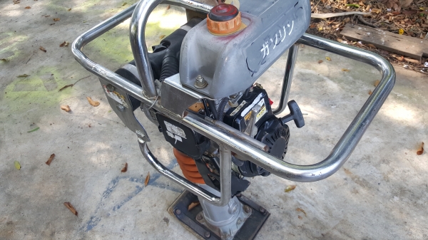 เครื่องตบดิน MIKASA เครื่อง 2.4 แรง 4 จังหวะ สภาพสวยมากๆๆพร้อมใช้ สอบถาม ต่อรองได้ ขายได้ขาย 15800 บาท เครื่องตบดิน MIKASA เครื่อง 2.4 แรง 4 จังหวะ สภาพสวยมากๆๆพร้อมใช้ สอบถาม ต่อรองได้ ขายได้ขาย 15800 บาท