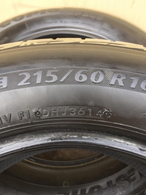 ขายยาง BRIDGESTONE ECOPIA EP200 215-60-16 ปี14 ดอกหนาจัด ไม่มีตำหนิ ชุดละ 3,900 บาท