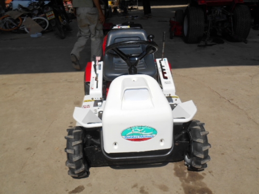 รถตัดหญ้า 0REC RM85B  14  แรง พร้อมใช้งาน