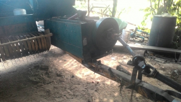 รถอัดฟางยีห้อ นิวฮอนแลน พร้อมใช้ ( ขายตามสภาพ ) ราคา เบาฯฯ 100000 บาท ( ดูรถก่อนต่อ ) คับ วันทูคอล 0986683479 dtac 0991751349 สิทธิ์ คับ รถอัดฟางยีห้อ นิวฮอนแลน พร้อมใช้ ( ขายตามสภาพ ) ราคา เบาฯฯ 100000 บาท ( ดูรถก่อนต่อ ) คับ วันทูคอล 0986683479 dtac 0991751349 สิทธิ์ คับ