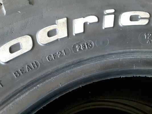 BF KM2 USA. 265-70-17 ปี13 สภาพดี 1ชุด BF KM2 USA. 265-70-17 ปี13 สภาพดี 1ชุด