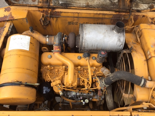 รถขุด Komatsu PC100 มือสองนำเข้าจากญี่ปุ่น