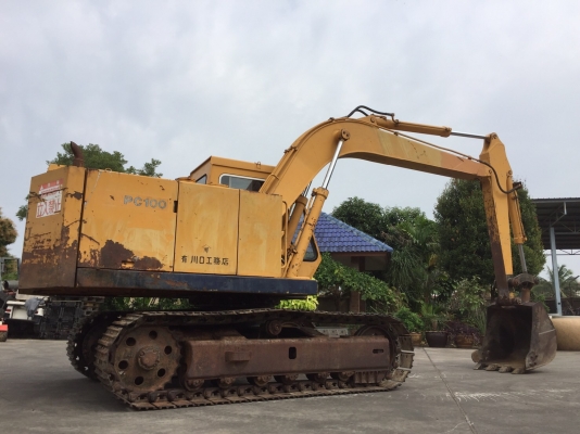 รถขุด Komatsu PC100 มือสองนำเข้าจากญี่ปุ่น