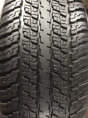 แม็กป้ายแดง Toyoya Revo พร้อมยาง 265-65-17 แม็กป้ายแดง Toyoya Revo พร้อมยาง 265-65-17