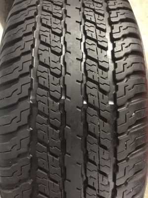 แม็กป้ายแดง Toyoya Revo พร้อมยาง 265-65-17 แม็กป้ายแดง Toyoya Revo พร้อมยาง 265-65-17