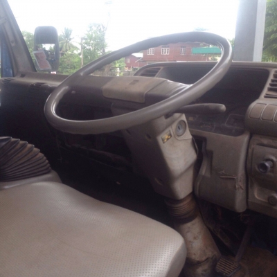 Isuzu NQR66RX เครื่อง4HF1 ห้างแท้ปี43 กะบะยาว5.7 เล่มพร้อมโอน