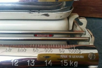 ขายกิโลเยอรมันงานเก่าเก็บชั่งได้15กิโลกรัม Made in Germay. ขายกิโลเยอรมันงานเก่าเก็บชั่งได้15กิโลกรัม Made in Germay.
