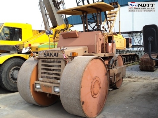 3 ล้อเหล็ก SAKAI **R2S** ปี1994 4,200ชม. สอบถามได้เลยครับ 062-709-1748 ธีรเทพ (แบงค์) Line ID: Bankndtt