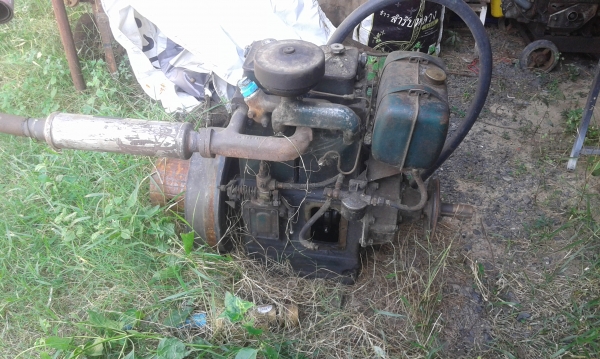 เครื่องยนต์โบราณ  PETTER 2 สูบ