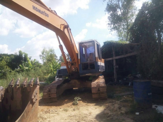 ขาย345,000 PC200-3 เครื่องดีปั้มดี ช่วงล่างแน่น รถพร้อมใช้(สุโขทัย) 090-772-3710 090-772-3708