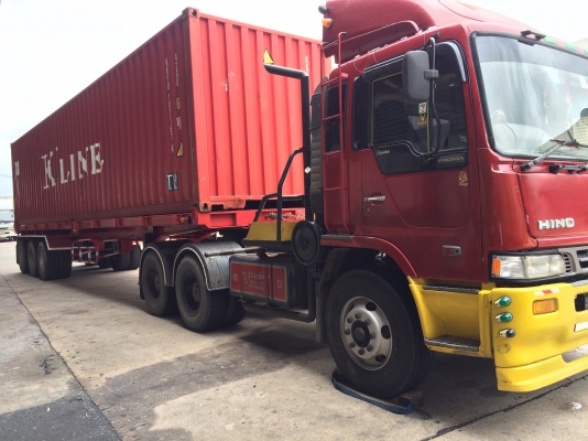 ขายหัวลาก Hino Profia เครื่อง K13c turbo 330 แรง พร้อมหาง 3 เพลา ขายหัวลาก Hino Profia เครื่อง K13c turbo 330 แรง พร้อมหาง 3 เพลา