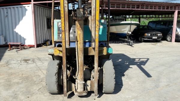 รถโฟล์คลิฟท์ KOMATSU รุ่น FG35-1 MODEL FG35-1 SERAIL 60156 รถโฟล์คลิฟท์ KOMATSU รุ่น FG35-1 MODEL FG35-1 SERAIL 60156