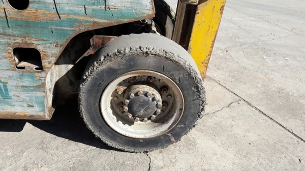 รถโฟล์คลิฟท์ KOMATSU รุ่น FG35-1 MODEL FG35-1 SERAIL 60156 รถโฟล์คลิฟท์ KOMATSU รุ่น FG35-1 MODEL FG35-1 SERAIL 60156