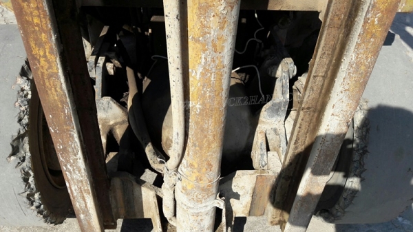 รถโฟล์คลิฟท์ KOMATSU รุ่น FG35-1 MODEL FG35-1 SERAIL 60156 รถโฟล์คลิฟท์ KOMATSU รุ่น FG35-1 MODEL FG35-1 SERAIL 60156