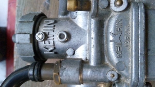 คาร์บูเรเตอร์ honda nsr  แท้เดิมติดรถ japan ตัวละ600