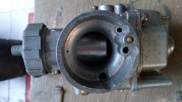 คาร์บูเรเตอร์ honda nsr  แท้เดิมติดรถ japan ตัวละ600