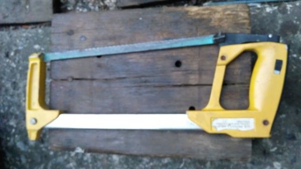 เลื่อยตัดเหล็ก Eclipes 20TและStanley