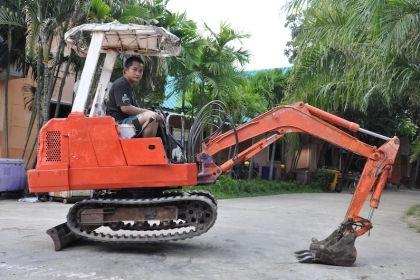 ขายแบคโฮKUBOTA KH014 เครื่อง3สูบ(ขนขึ้นกระบะได้) เดิมจากญี่ปุ่น ทำงานสมบูรณ์ทุกระบบ รับรองไม่ผิดหวัง 99,000 เท่านั้น!!