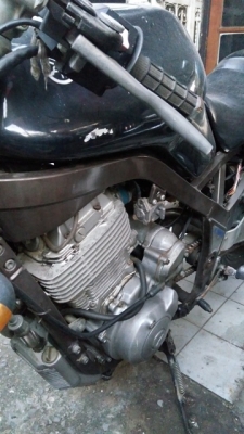 yamaha srx400 รุ่นสตาร์ทมือโช็คเดี่ยว