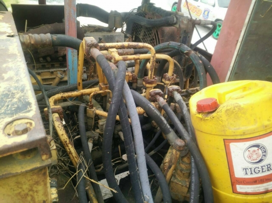 ขายด่วน KOMATSU PC120-3 สภาพพร้อมใช้งาน เครื่องปั้มดี โซ่บ๊ชแตก เอกสารสัญญาซื้อขาย