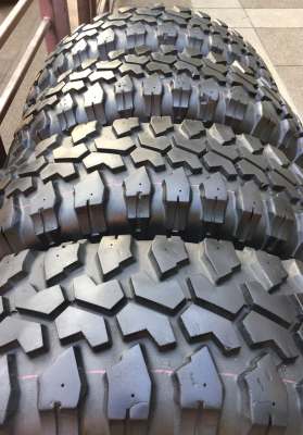 ยาง Mud Maxxis 30 9.5 R15 ปลายปี11 ดอกเต็ม ไม่มีปะ ราคาไม่แพง