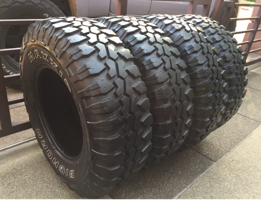 ยาง Mud Maxxis 30 9.5 R15 ปลายปี11 ดอกเต็ม ไม่มีปะ ราคาไม่แพง