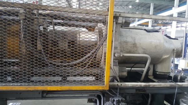 ขายเครื่องฉีดพลาสติกขนาด 160 ตัน ของโกด์ลสตาร์เกาหลี 160,000 บาท