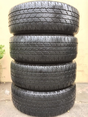ขายยาง BRIDGESTONE DUELER A/T 693III 265-65-17 ปี15 ดอกเต็ม ไม่มีตำหนิ ไม่มีปะ ชุดละ 6,900 บาท