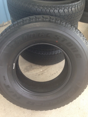 Bridgestone 265 70 r16 ปี 12-13 ราคา3800 T.061-9030026