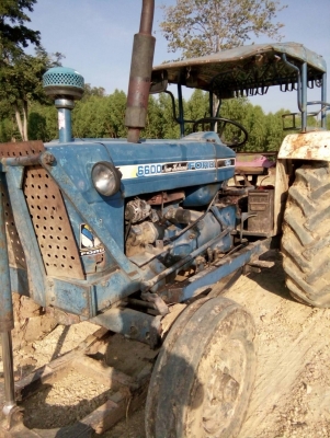 ขาย 178000 FORD 68 อุปกรณ์ 3ชิ้น เอกสารซื้อขาย