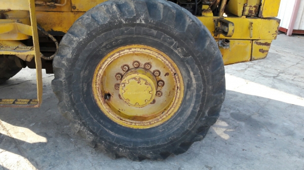 รถตัก KOMATSU PAYOADER รุ่น JH30B MODEL JH30B