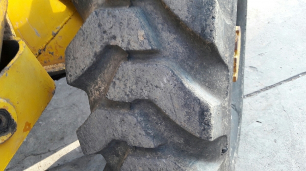 รถตัก KOMATSU PAYOADER รุ่น JH30B MODEL JH30B