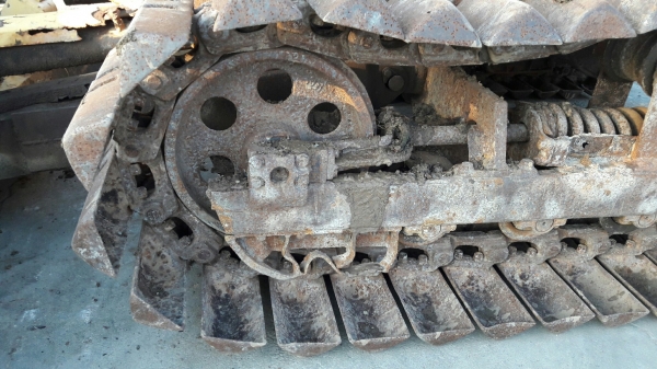 รถแทรกเตอร์ KOMATSU D20P6 4สูบ รุ่น 4D95s MODELD20P6