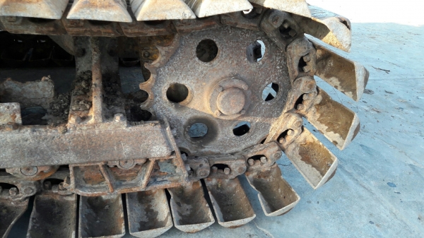 รถแทรกเตอร์ KOMATSU D20P6 4สูบ รุ่น 4D95s MODELD20P6