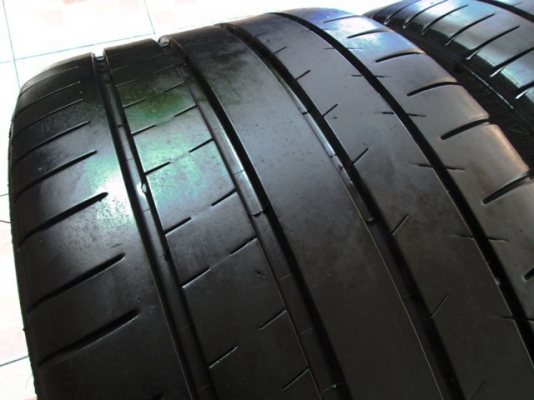 ยาง MICHELIN SUPERSPORT 275-30-19 ปี14 ดอกท่วม (1คู่)