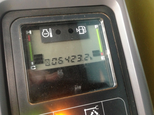 ขายด่วน!!Komatsu PC200-7 6,400 ชม.สภาพสวยๆค่ะ ขายด่วน!!Komatsu PC200-7 6,400 ชม.สภาพสวยๆค่ะ