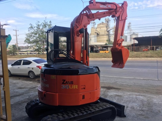 รถขุดเก่านอก HITACHI EX30URราคา 380,000฿โทร 085-8332943